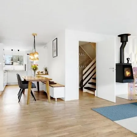 Almighty Cozy Glostrup